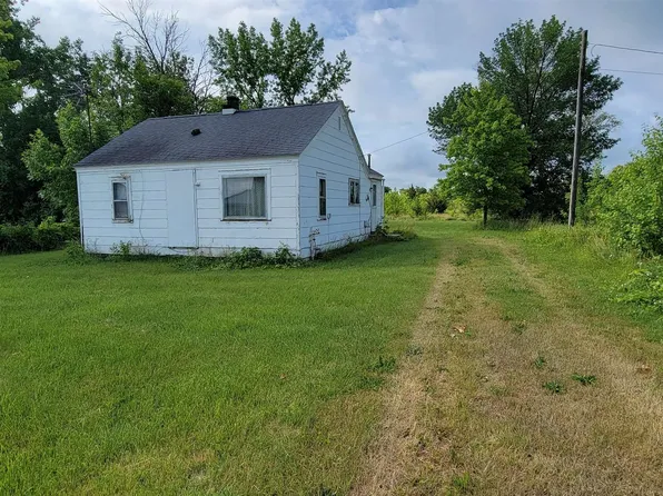 653 W Center Rd #685, Essexville, MI 48732