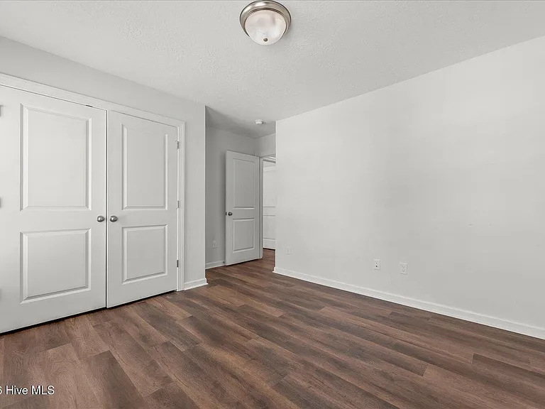 918 Williford Run Dr — Photo 26