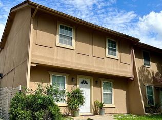 2402 N Ed Carey Dr APT 31, Harlingen, TX 78550