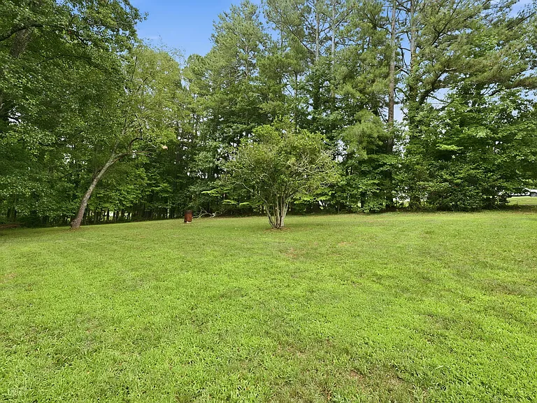 3629 Pleasant Garden Rd — Photo 30