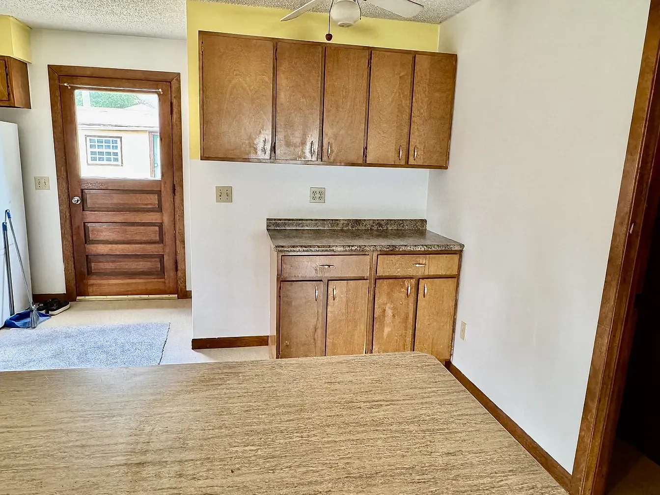 2 bed, 1324 sqft, $1,150 — Photo 3
