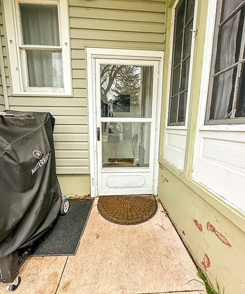 503 Forest Dr SE — Photo 52
