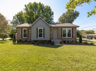 4889 Matterhorn Dr, Old Hickory, TN 37138