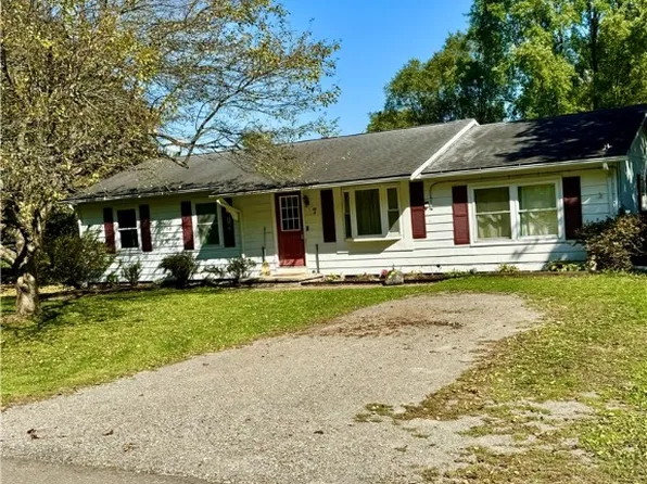 7 William St, Spencer, NY 14883