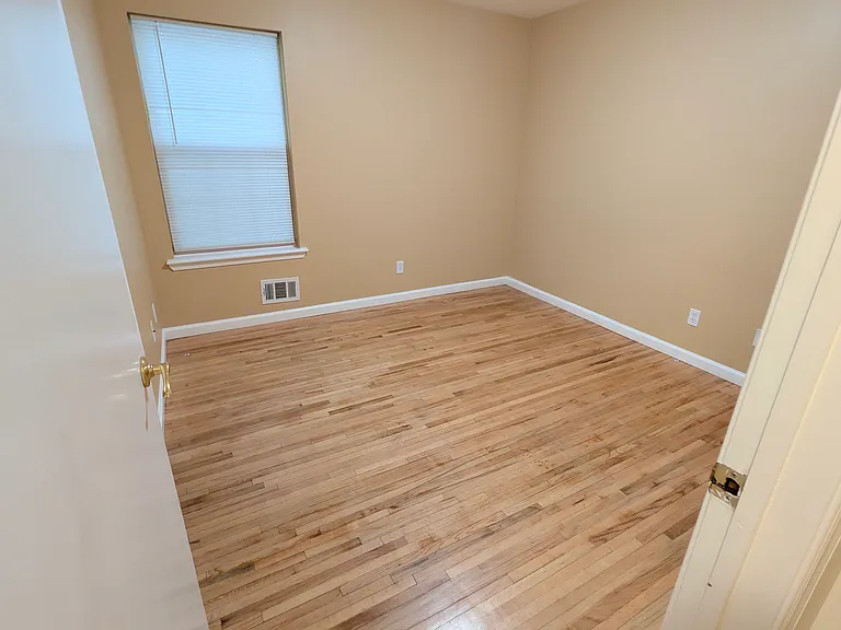 213 Palmer St #1 — Photo 14