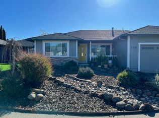 2336 Pinercrest Dr, Santa Rosa, CA 95403