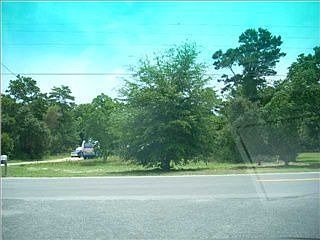 2nd image of 530 Azalea Dr