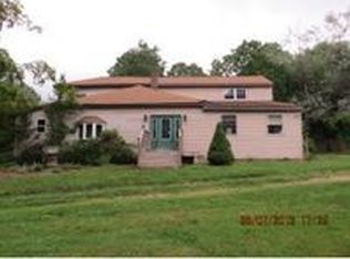 140 Pigeon Hill Rd, Chenango Forks, NY 13746