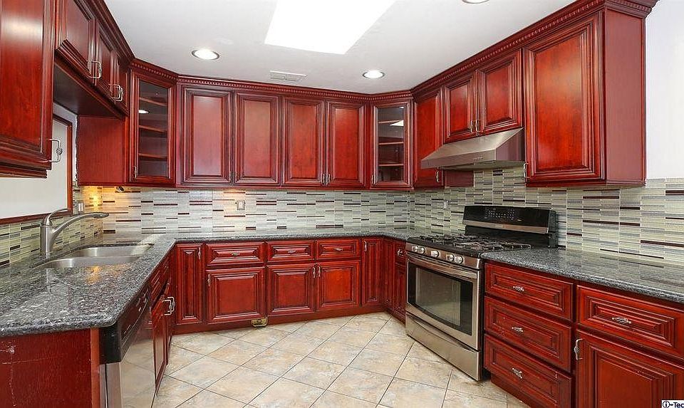 1st image of 5825 Denny Ave