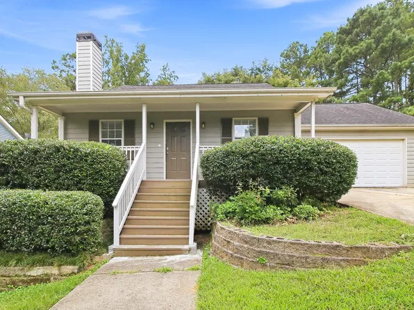 505 Horseshoe Cir, Stockbridge, GA 30281