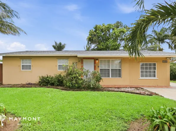 3408 Taconic Dr, West Palm Beach, FL 33406