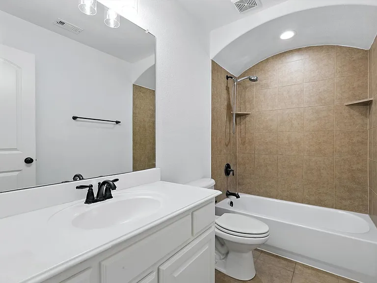 10421 Sexton Dr — Photo 31
