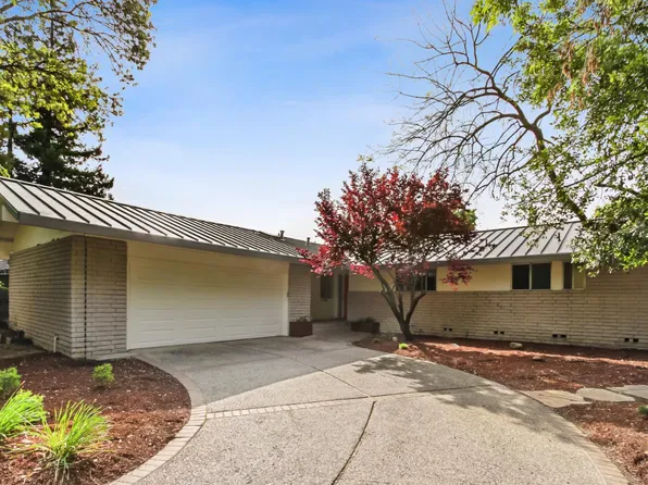 436 Scripps Dr, Davis, CA 95616