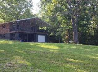 207 Jones Cove Rd, Branson West, MO 65737