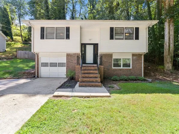 1421 Northwood Cir, Gainesville, GA 30501