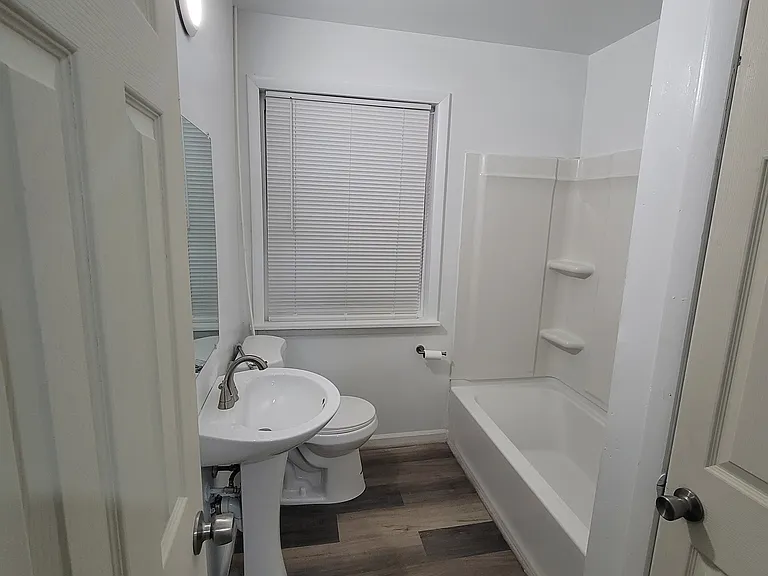 8505 Orcutt Ave — Photo 13