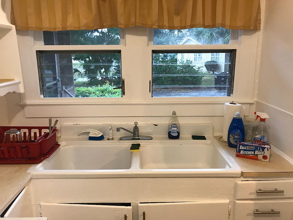 1st image of 1437 Hamlet Ave #1