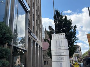 111 Saint Clair Ave W #423, Toronto, ON M4V 1N5
