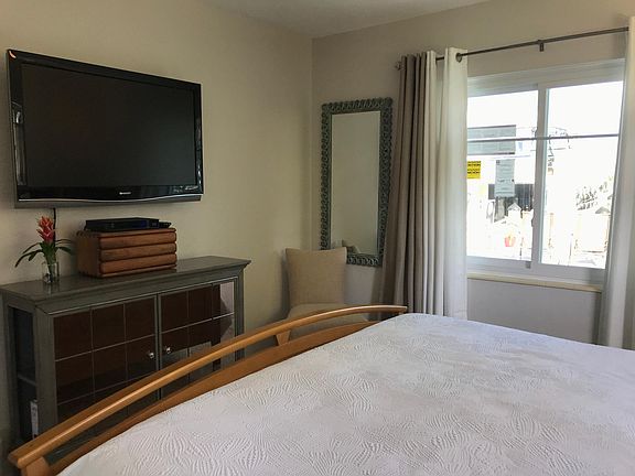 Waterfont master king