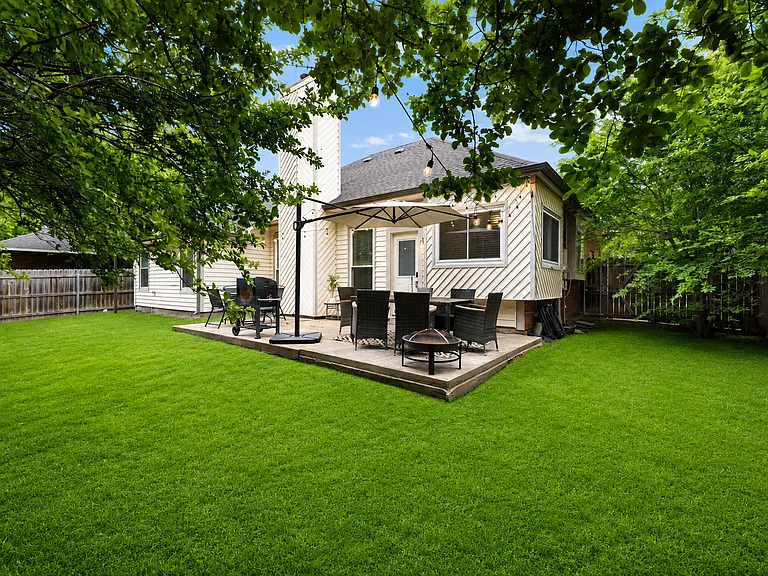 4143 Norway Ln — Photo 39