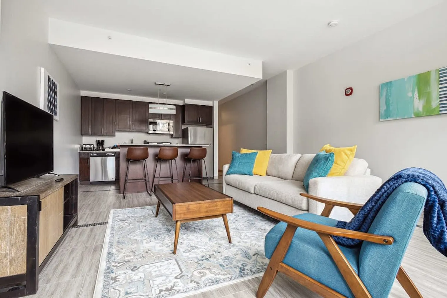 2 bed, 2.0 bath, 1248 sqft, $9,261 — Photo 3