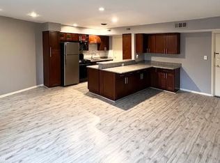 20301 Shelburne Rd APT 9, Shaker Heights, OH 44118
