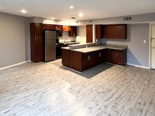 20301 Shelburne Rd, Shaker Heights, OH