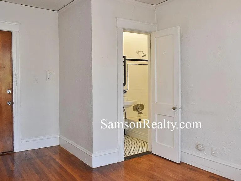 257 Gano St #8 — Photo 5
