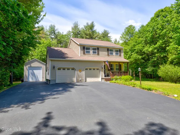 7 Maple Drive, Greenfield, NY 12833