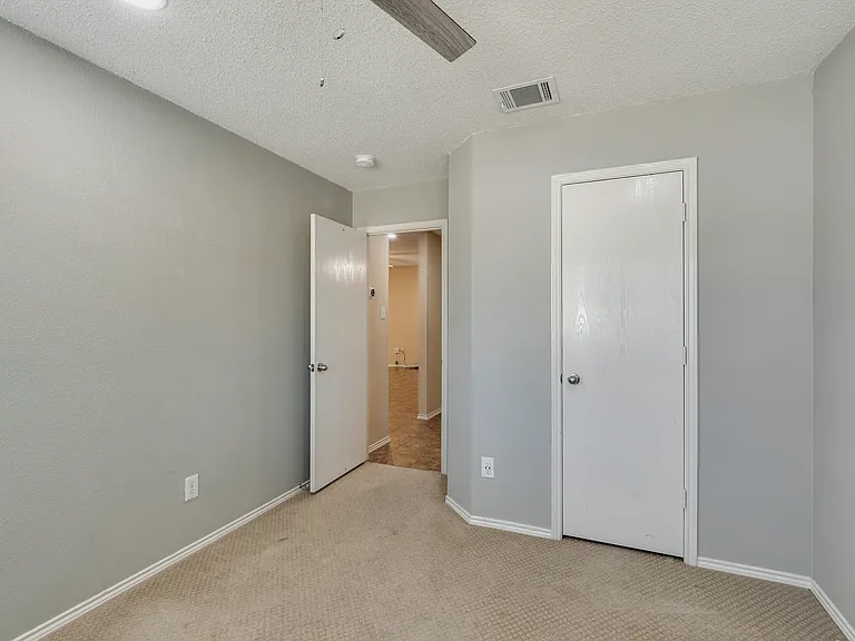 9905 Tyler Dr — Photo 21