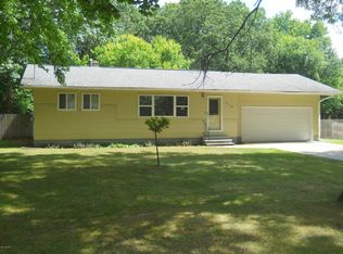2118 S Maple Island Rd, Muskegon, MI 49442