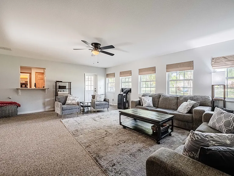 5905 Whispering Pines Rd — Photo 15