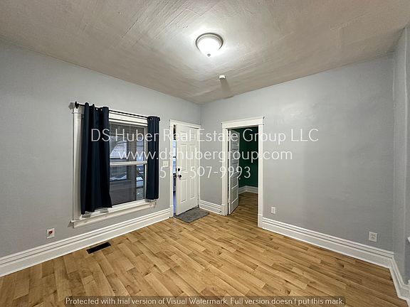 2nd image of 515 S Hosmer St