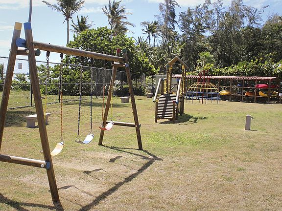 KIDS PLAYGROUND