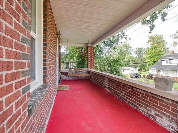 5th image of 6 Rosa Ave