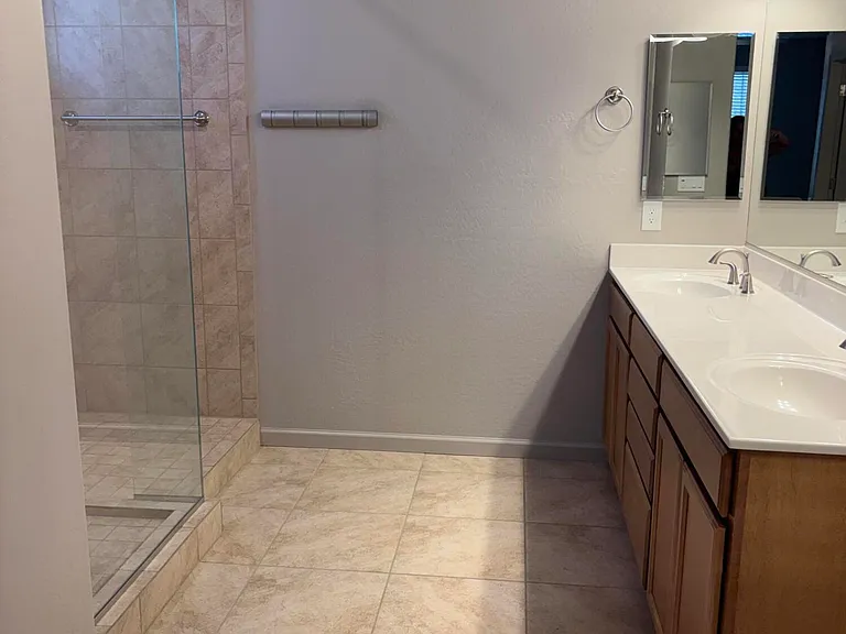 606 Tapco Ln — Photo 7