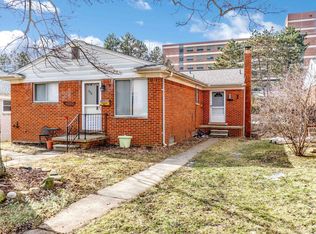 323 N Alice Ave, Rochester, MI 48307