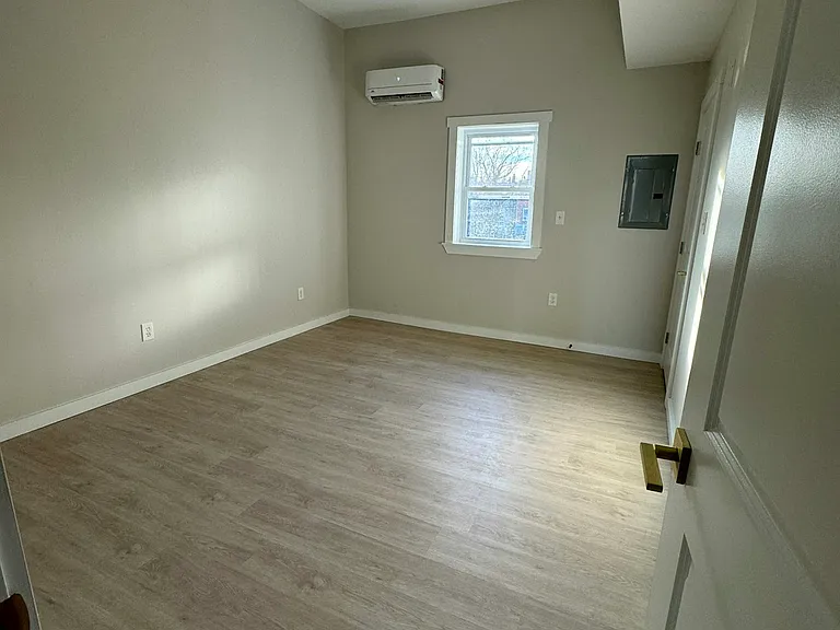 2416 N Charles St #3 — Photo 13