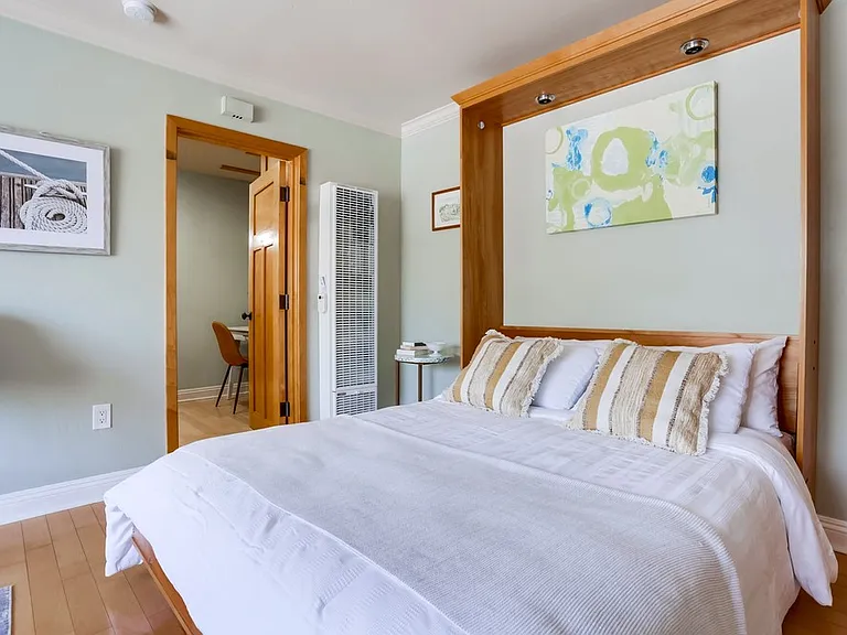 1049 Felspar St #20 — Photo 4