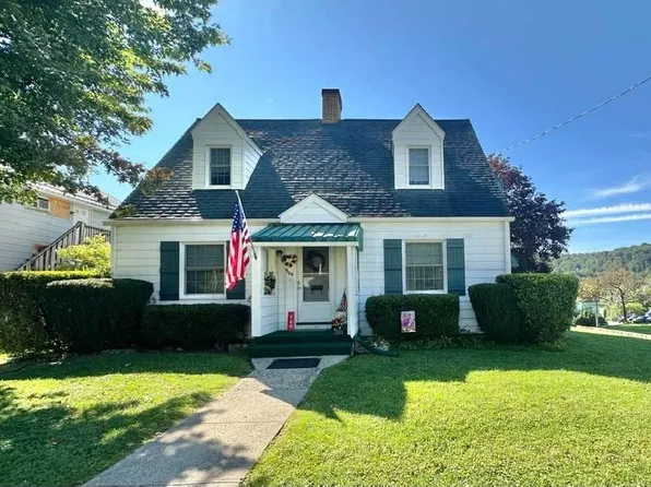 720 Penn St, New Bethlehem, PA 16242