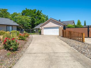 608 Saint Thomas Pkwy, Redding, CA 96003