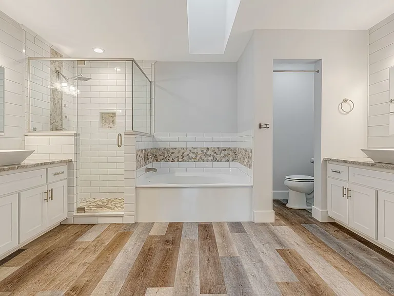10008 Calle De Palencia — Photo 37