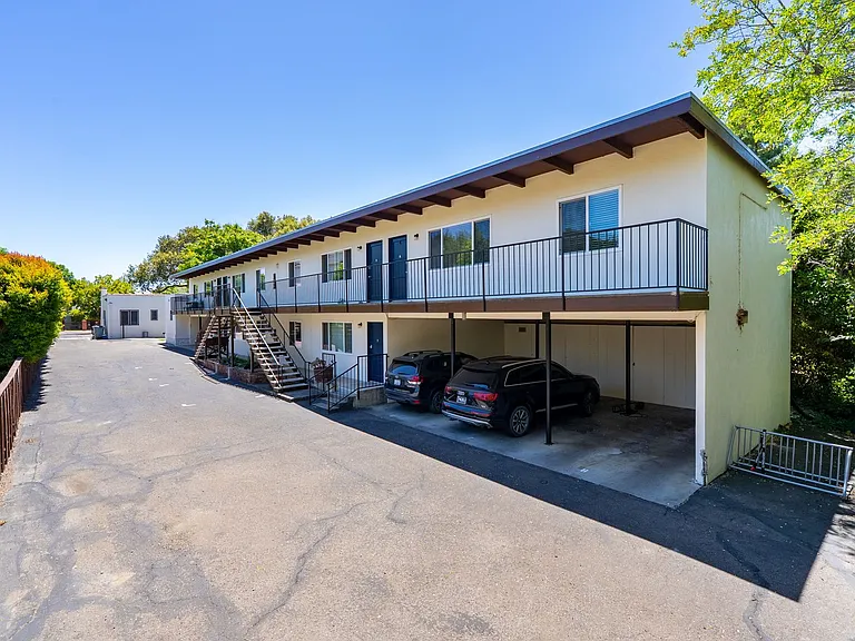 Modern Living: 8-Unit Apartment Building in the Heart of Downtown San Luis Obispo — Photo 38