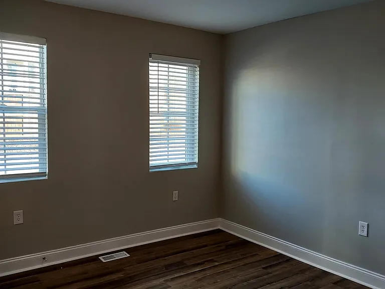 121 Sharpe St #123 — Photo 12