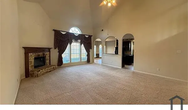 15174 Brooks Ln — Photo 6