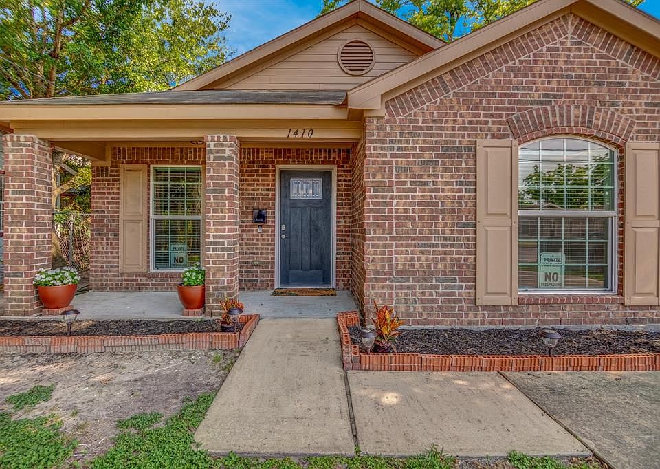 1410 Bardwell St, Houston, TX 77009 Zillow