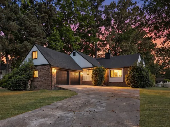 20 Ardmoor Dr, Hampton, VA 23666