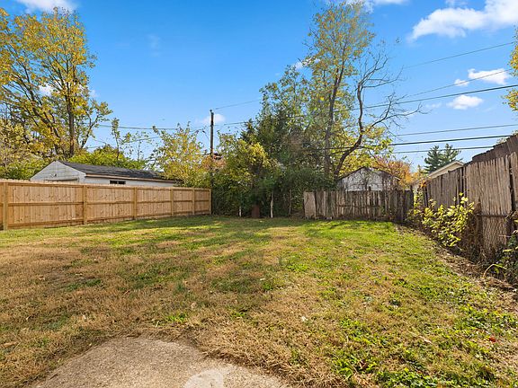 5th image of 1429 Udell St #3