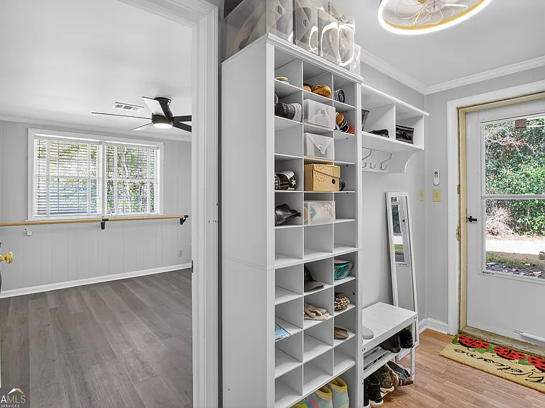 2064 Adriatic Dr — Photo 12