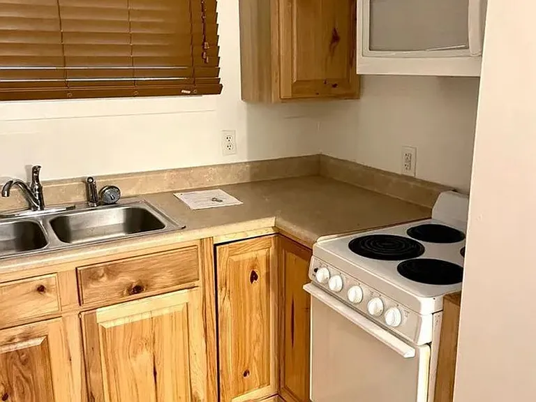 5258 N. State Road 37 — Photo 5